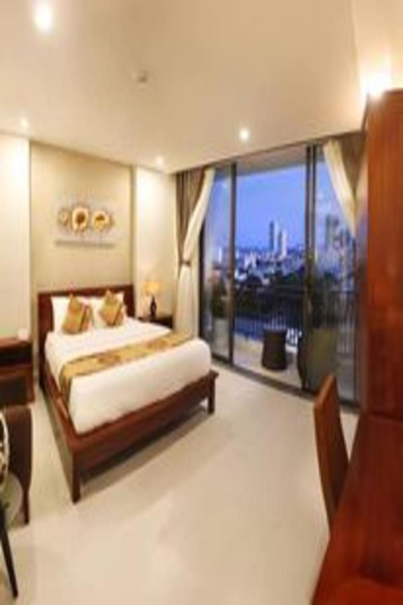 Son Tra Green Hotel & Apartment Da Nang Esterno foto