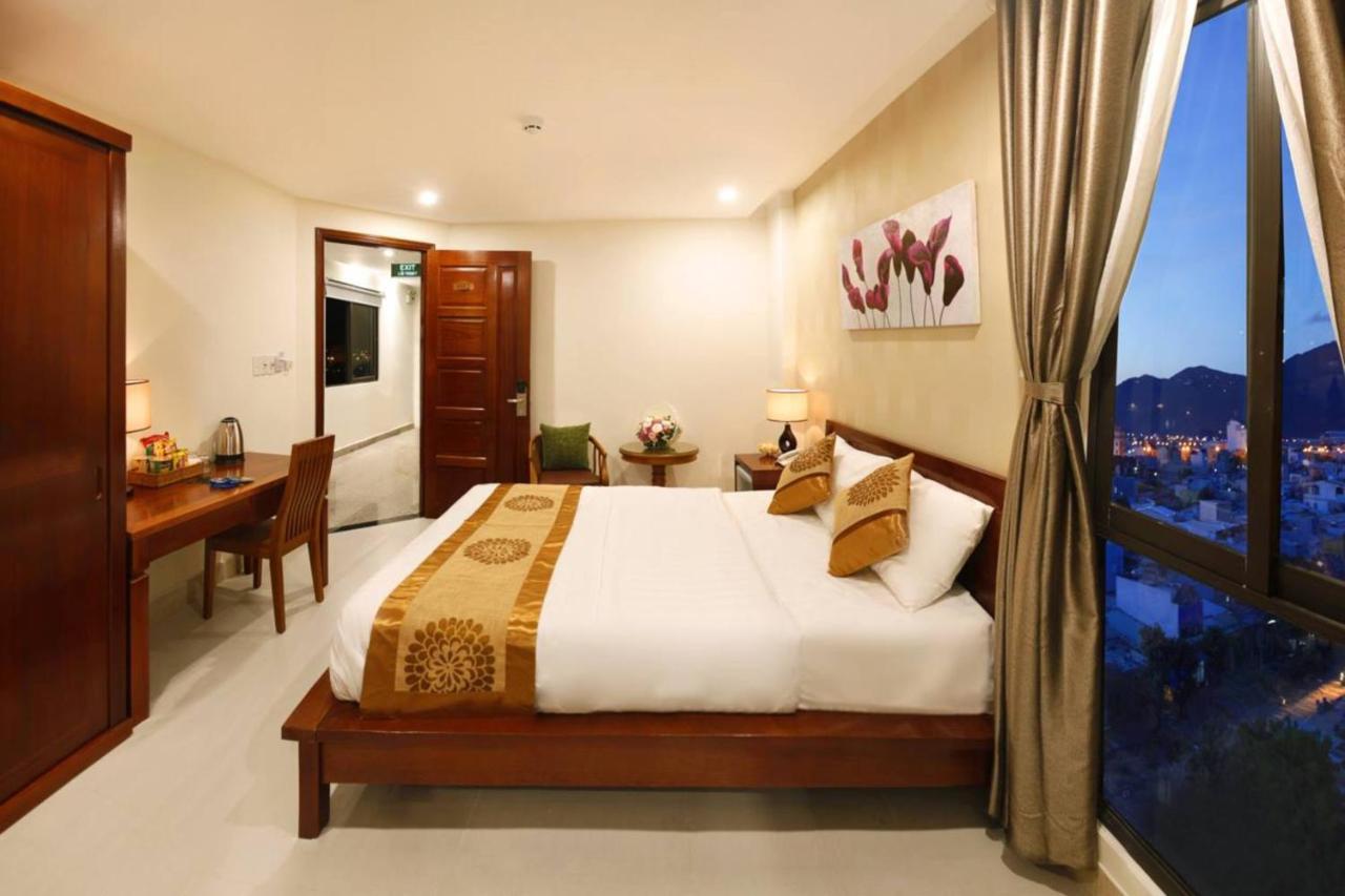 Son Tra Green Hotel & Apartment Da Nang Esterno foto
