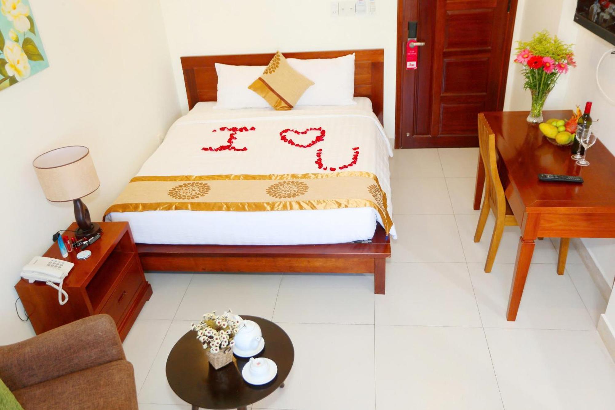 Son Tra Green Hotel & Apartment Da Nang Esterno foto
